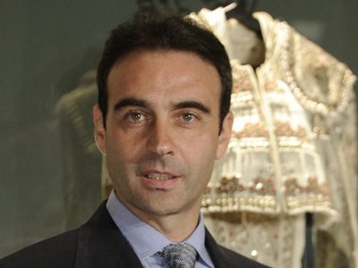 La imagen de Enrique Ponce que pone en duda sus declaraciones sobre su supuesta soltería