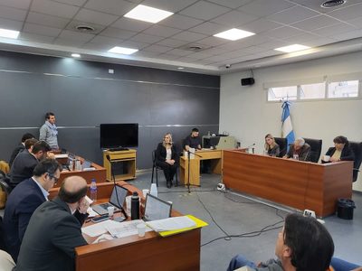 Comenzó el juicio al exintendente, Germán Epul, acusado de direccionar una licitación