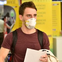 Alerta coronavirus: la OMS explicó cómo se transmite verdaderamente el virus