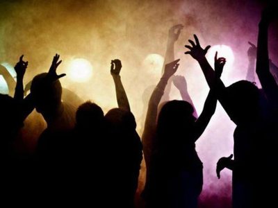 Escándalo: desarticularon cuatro fiestas clandestinas en Neuquén
