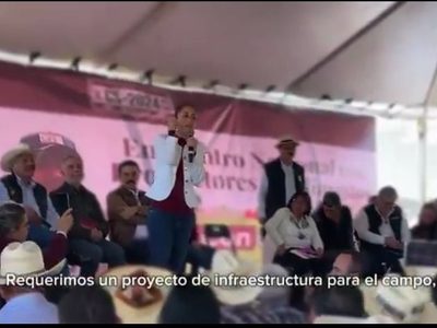 Entre reclamos de productores, Sheinbaum se compromete a mejorar el campo en Atotonilco El Alto