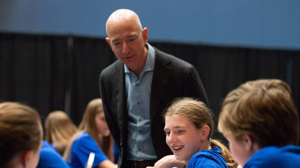 El multimillonario Jeff Bezos