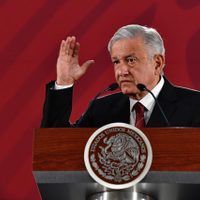 Tras acuerdo, continúa selección de policías federales para la GN: AMLO
