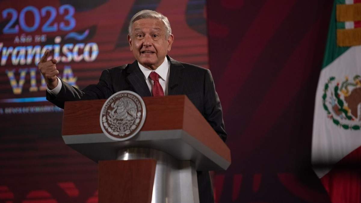 El presidente mexicano señaló que cada año en EU mueren 100 mil personas por sobredosis, la mayoría jóvenes. No basta con sólo detener el tráfico de drogas, insistió