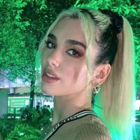 ¡Toda una fiera! La foto de Dua Lipa usando un bikini que dejó a muchos pidiendo más
