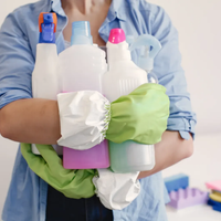 El secreto de la abuela con pocos ingredientes y en tiempo récord para dejar tus mesas de vidrio resplandecientes