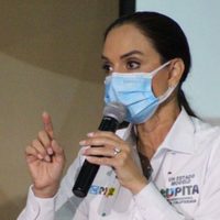 BC: Lupita Jones dice que le ofrecieron 5 mdd para declinar en favor de Hank Rhon