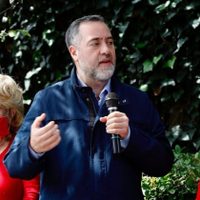 Juez rechaza suspender bloqueo a cuentas bancarias del priista Tonatiuh González