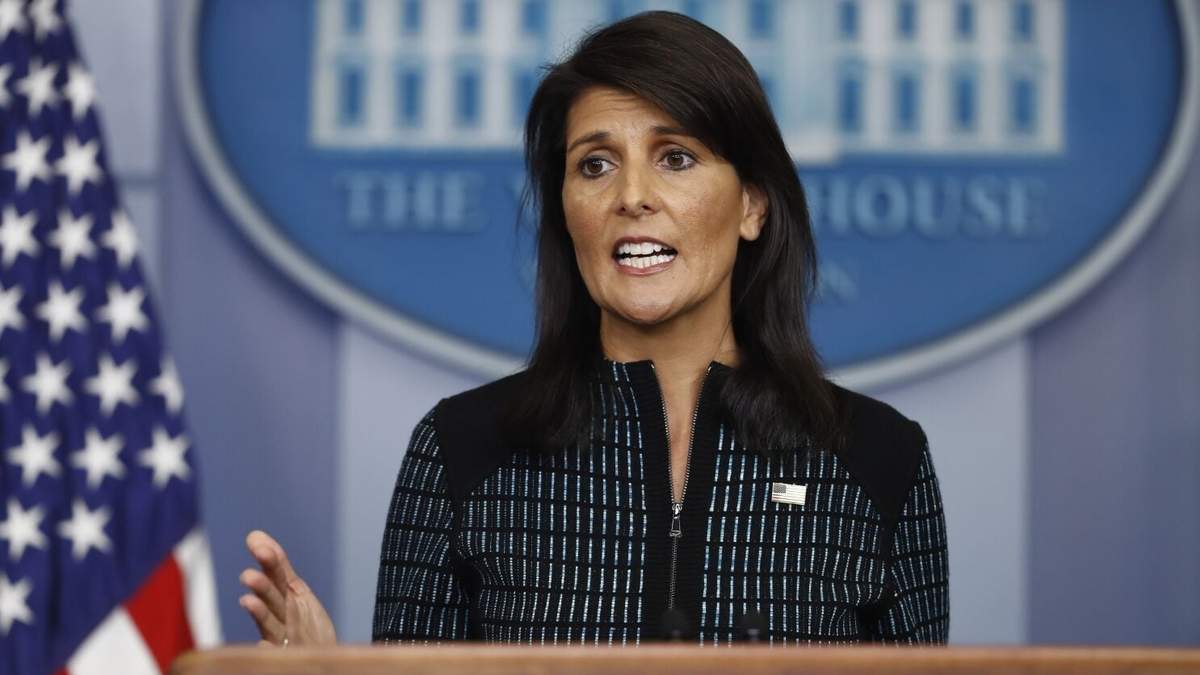 La embajadora estadunidense ante la ONU, Nikki Haley, habla en conferencia de prensa en la Casa Blanca, Washington, 15 de setiembre de 2017. Haley anunció el martes 14 de febrero de 2023 que contenderá por la candidatura presidencial republicana para 2024