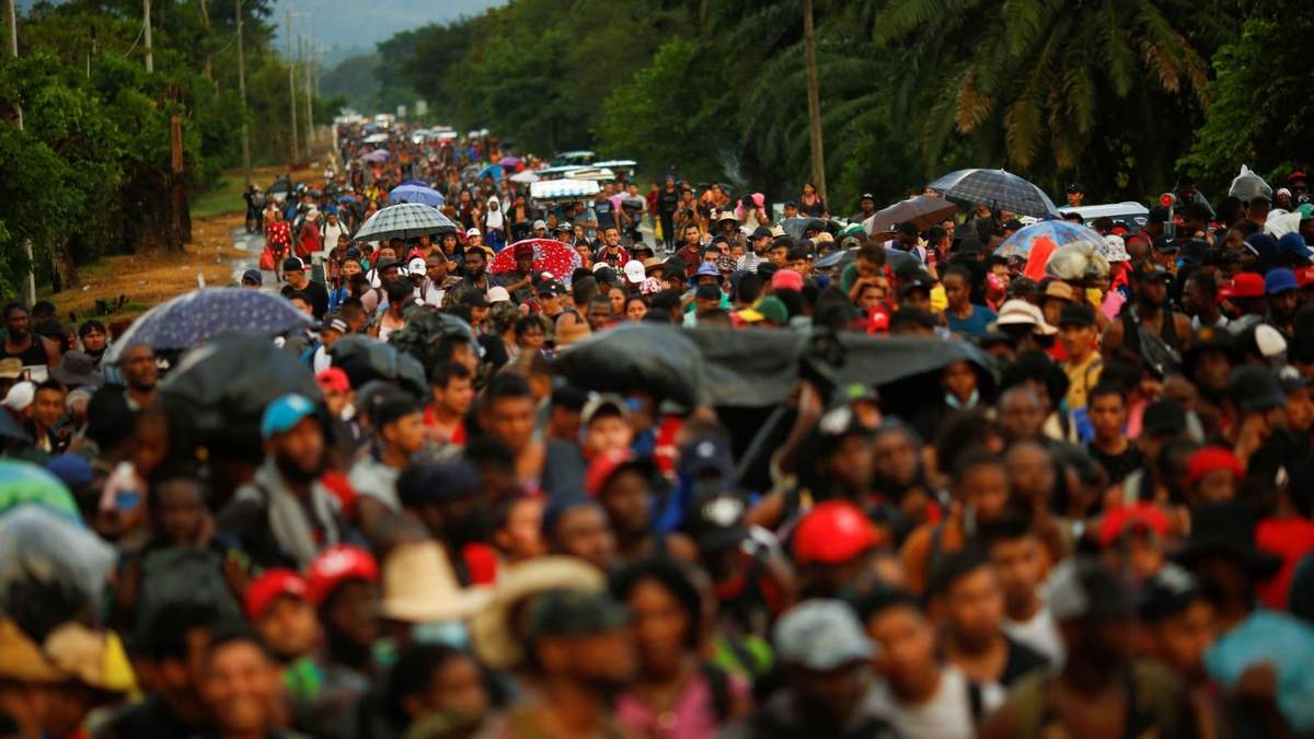 Una caravana migrante avanza por México rumbo a Estados Unidos. Fuente: (Twitter)