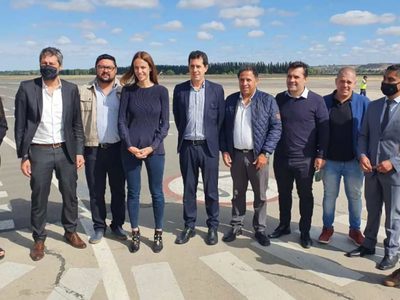 Las declaraciones de Wado de Pedro y Matías Lammens al llegar a Neuquén