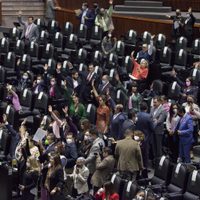 AMLO: una vez resuelto el presupuesto comenzarán los foros de la reforma eléctrica