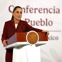 Plan B de Sheinbaum plantea topes máximos de remuneraciones para consejeros del INE