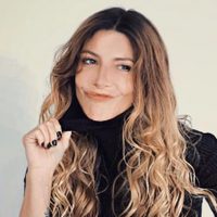 “La verdad de la milanesa”: Mónica Ayos deslumbró a sus fanáticos por el gran parecido a su hija