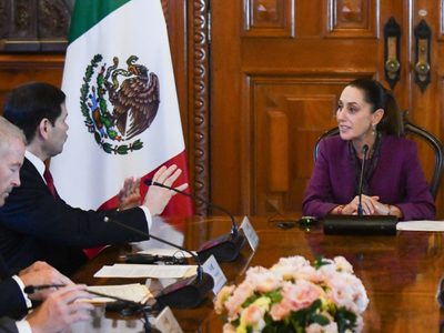 Sheinbaum pidió a Marco Rubio la extradición de dos implicados en caso Ayotzinapa