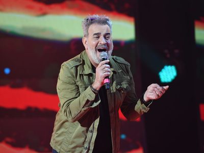 La sorpresa de Miguel Ángel Rodríguez: presentó a su novia en televisión en el Cantando 2020