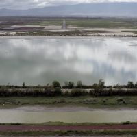 Semarnat condena “actos de provocación” en asamblea sobre Lago de Texcoco