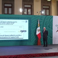 Primer "Quién es quién en las mentiras", contra El Universal, El País, Loret, López-Dóriga...