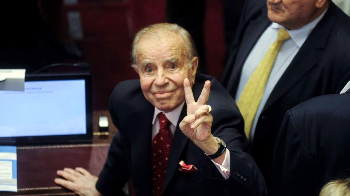 Carlos Menem, senador nacional. Fuente: (Twitter)