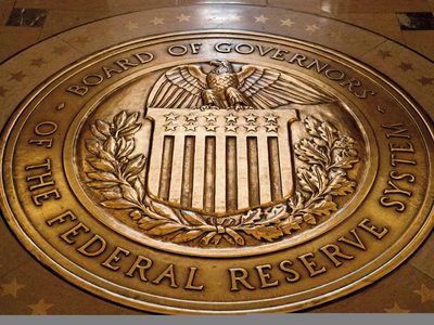 Qué podría significar el fin de la independencia de la Reserva Federal