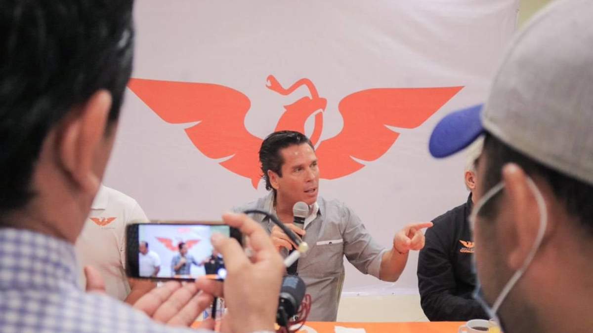 El precandidato de MC al gobierno de Q. Roo. Roberto Palazuelos