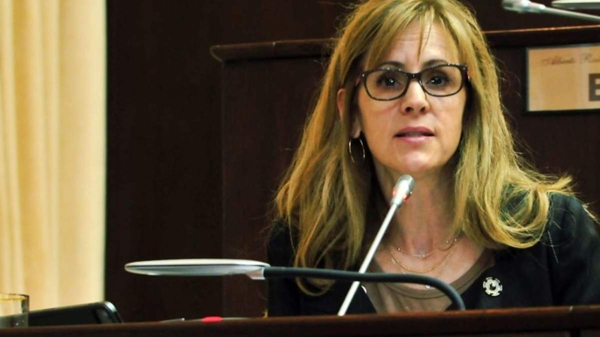 La diputada provincial de Unión por la Patria de Neuquén, María Lorena Parrilli. Fuente: (Prensa Lorena Parrilli)
