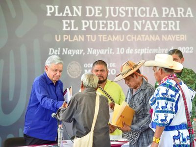 AMLO revisará propuesta para proteger cinco lugares sagrados del pueblo Wixárika