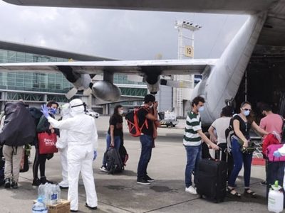 Logran repatriar argentinos varados gracias a solidaridad de un productor de vinos