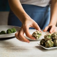 Chipá de espinaca, la receta con pocos ingredientes ideal para la picadita del domingo