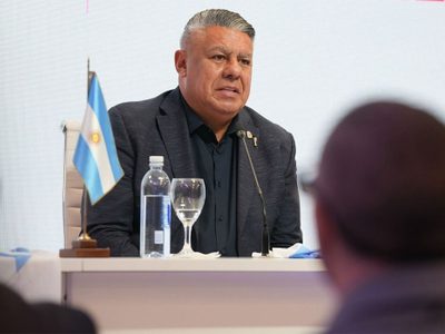 Chiqui Tapia: “El objetivo es un Mundial 2030 de 64 equipos”