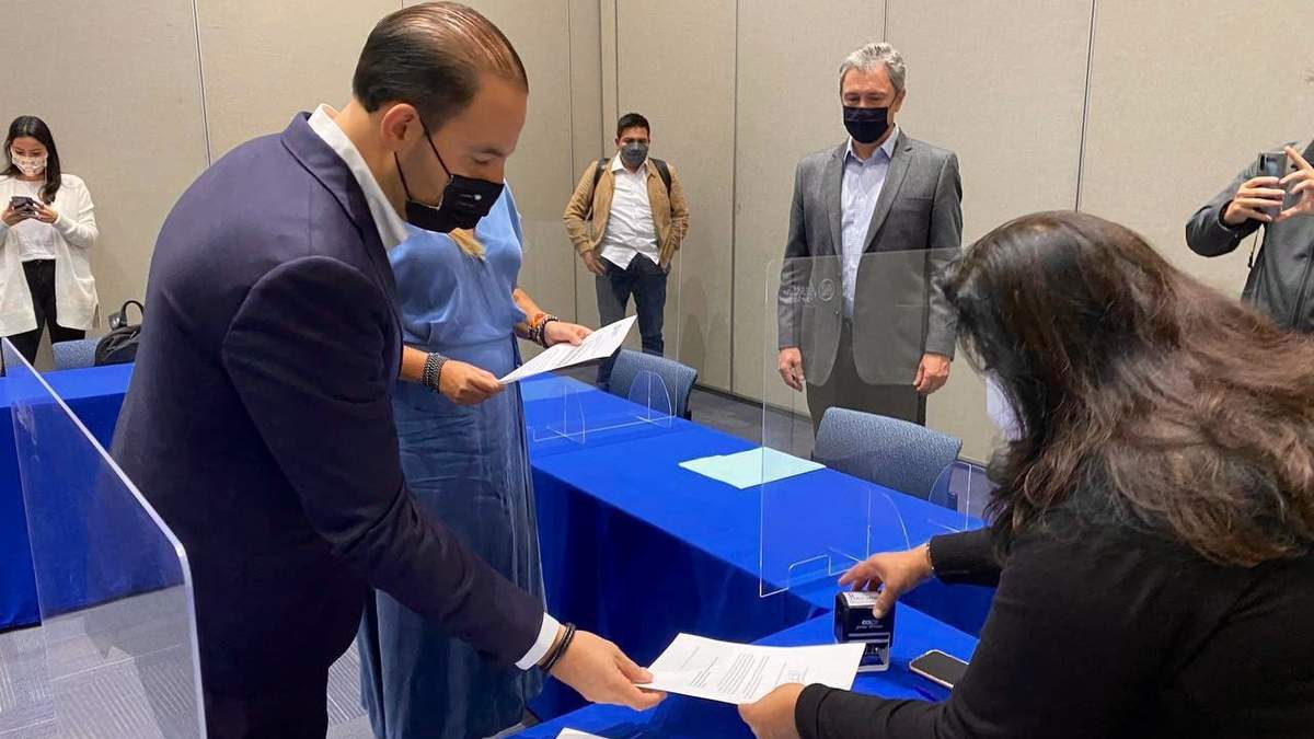 Entrega de la carta de intención
