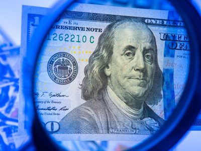 El dólar blue se disparó y es la máxima diferencia con el oficial en varias semanas