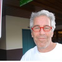 Archivos de Epstein dan poca información nueva sobre sus crímenes o cómo evitó un juicio serio