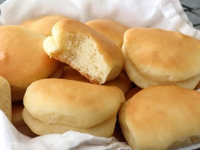 Figacitas sin horno y en 20 minutos: la receta del pan más rico que vas a querer comer todos los días