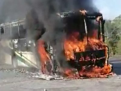 Asambleas comunitarias de Oaxaca protestan durante la visita de AMLO por el Istmo de Tehuantepec