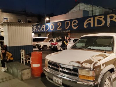 Ejecutan en mercado de la Guerrero a carnicero que se habría negado a pagar extorsión