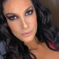 ¿Y el sostén? Silvina Escudero se fotografió en la arena sin nada arriba ¡Apenas se cubre!