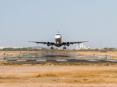 Más pasajeros en aeropuertos: Obregón aumenta 20%; Hermosillo alcanza 2.2 millones con Gobernador Du