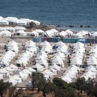 Los pensamientos suicidas y las autolesiones crecen entre los refugiados atrapados en Grecia