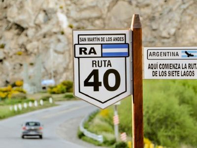 Vialidad Nacional trabaja en la reparación de la ruta nacional 40 en San Martín de los Andes