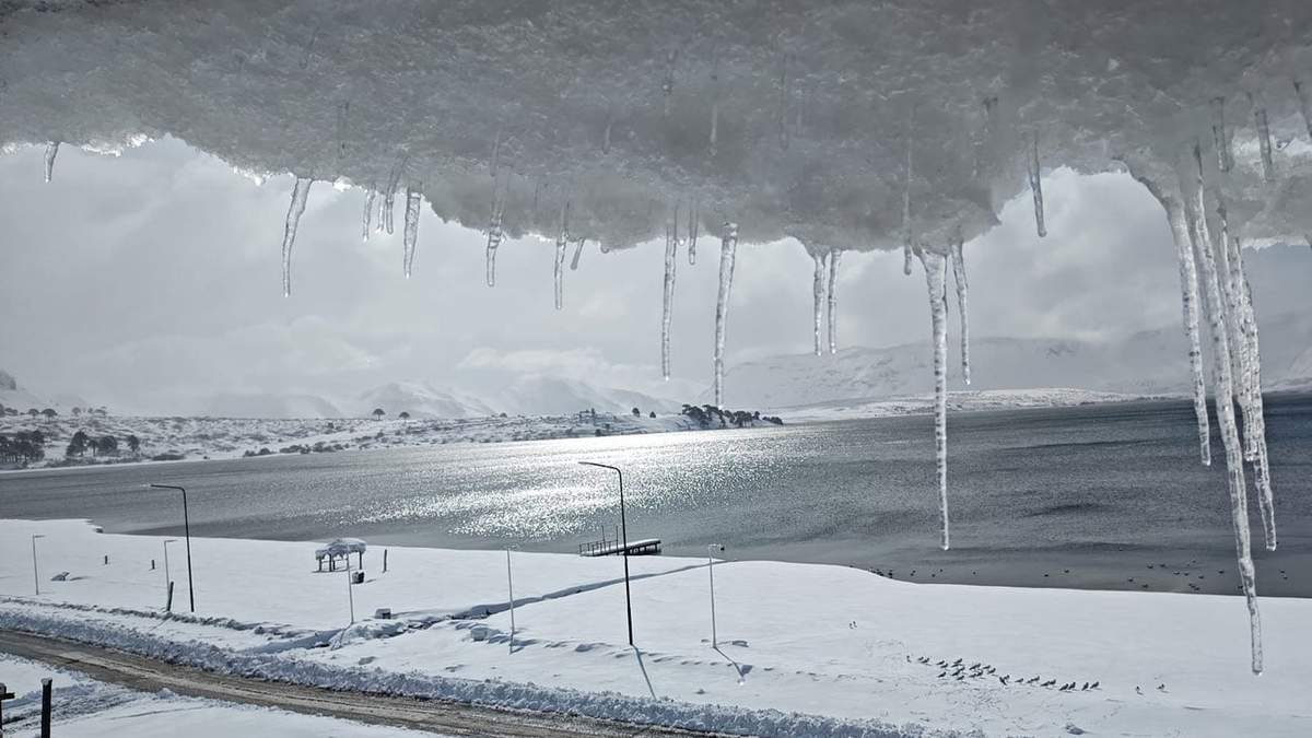 Caviahue luego de las intensas nevadas. Fuente: (Valentina Sepúlveda)