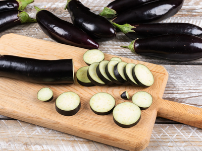 Aprovechá que están baratas: 2 formas de preparar berenjenas y hacer que tu familia coma verduras