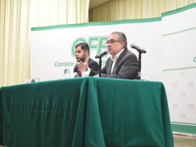 La CFE niega renta de 10 mil vehículos para altos mandos