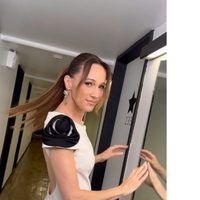 Vero Lozano enseña cómo llevar la tendencia que jamás pasa de moda con prendas que seguro tenés en casa