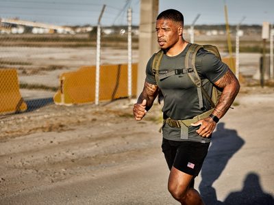 Si te gusta correr, tenés que probar el rucking: cómo es el exigente entrenamiento de moda y por qué cada vez hay más adeptos
