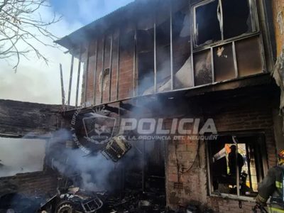 Incendio en Neuquén: una madre y sus dos hijos terminaron hospitalizados