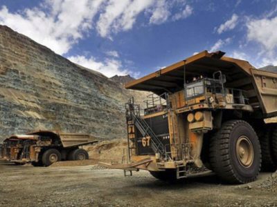Chubut: Arcioni presentó el proyecto de Ley de Desarrollo Industrial Minero Metalífero Sustentable