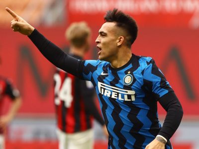 Lautaro Martínez: tremenda figura en la goleada de Inter al Milan en el clásico