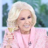 ¿Demasiado sincera? Mirtha Legrand le propuso algo a Juana Viale y su reacción fue inesperada