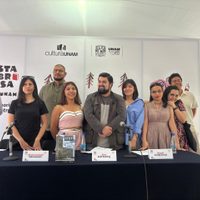 Presentan libro sobre el Centro SCOP en el cierre la Fiesta del Libro y la Rosa